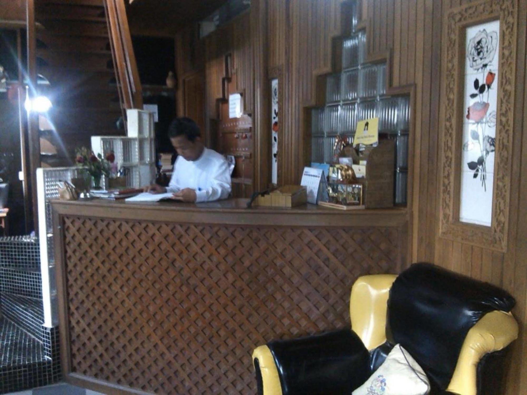 Kaung Lay Inn Янгон Экстерьер фото
